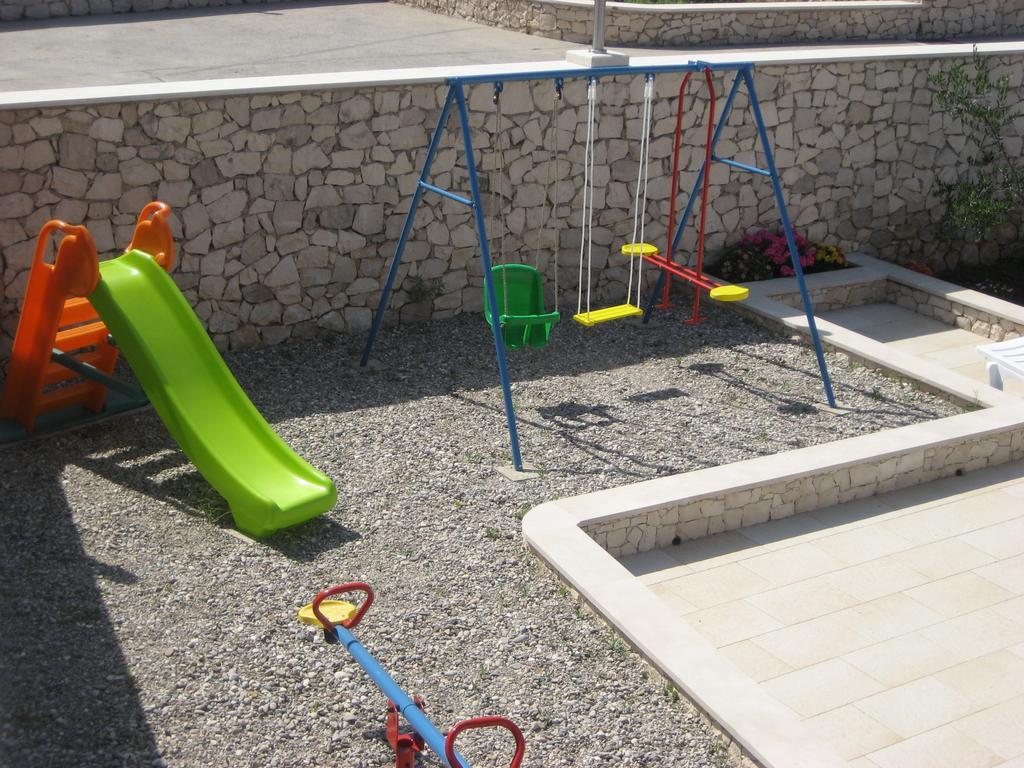 Apartments Katica Лумбарда Стая снимка