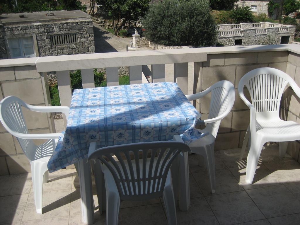 Apartments Katica Лумбарда Стая снимка