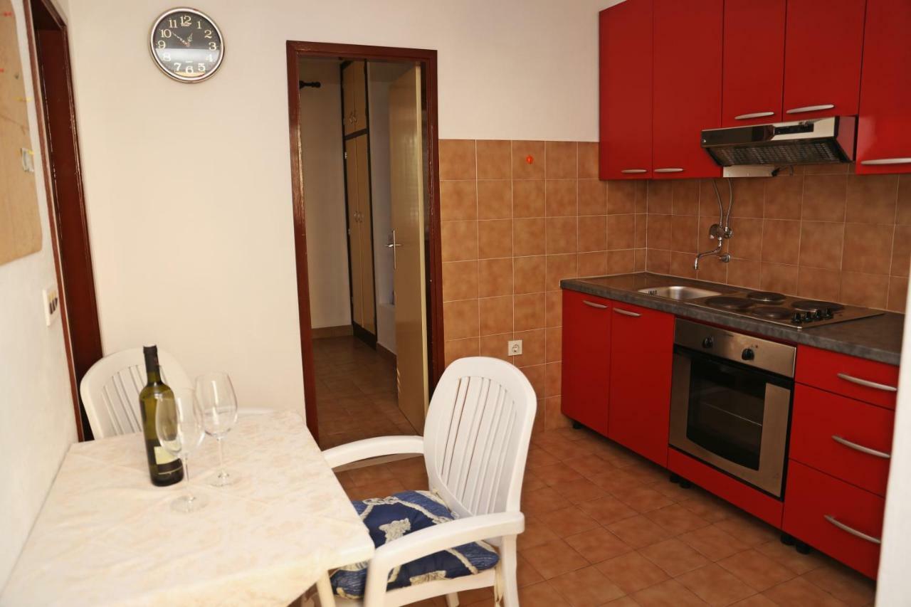 Apartments Katica Лумбарда Екстериор снимка