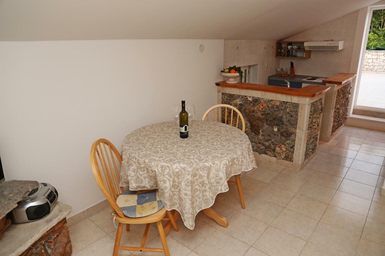 Apartments Katica Лумбарда Екстериор снимка